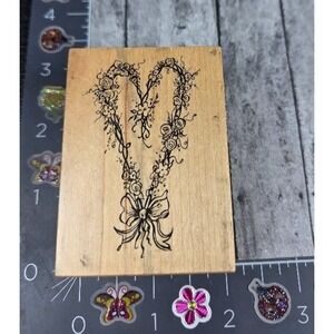 PSX Designs Flower Heart Bow F2226 1997 Rubber Stamp Wood #P13